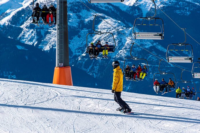 snowboarding-Austria-wprowadza-lockdown-dla-niezaszczepionych