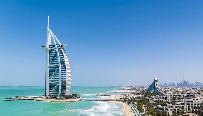 Burj-Al-Arab-najlepszy-hotel-na-całym-świecie-6-gwiazdek