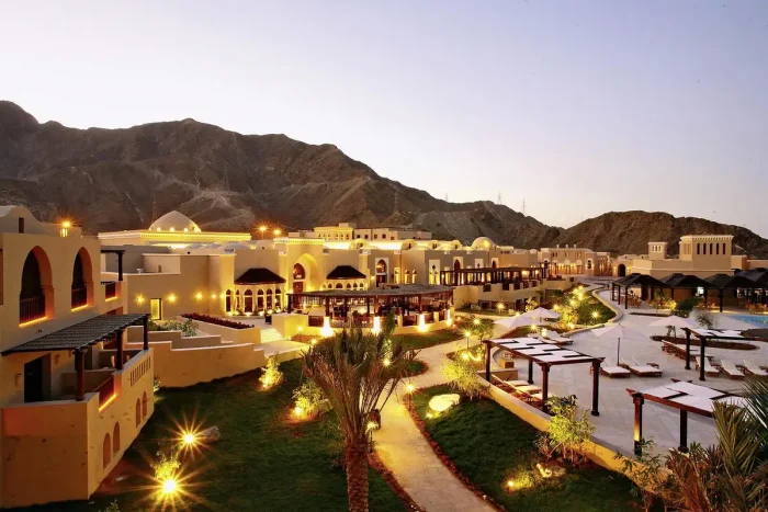 miramar-al-aqah-beach-resort-obiekt-teren-hotelu