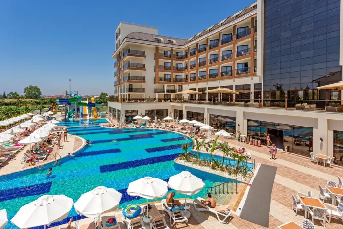 Glamour-resort-&-spa-hotel-turcja-side1