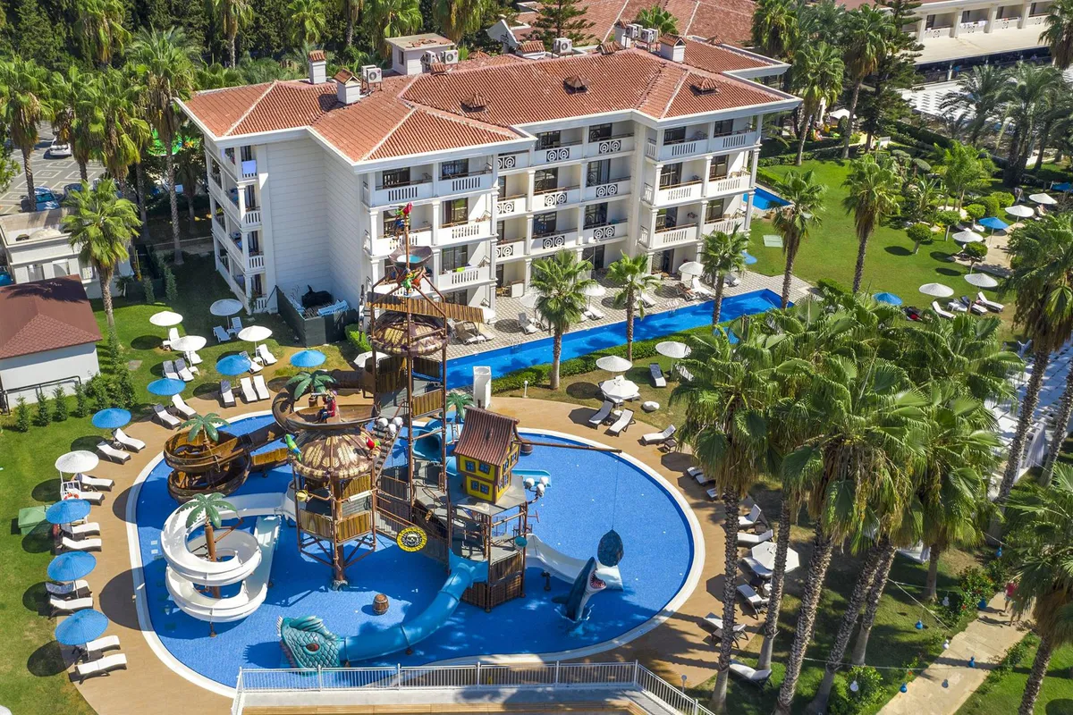 Hotel Utopia Resort & Residence w Turcji – opinie i ceny 2026