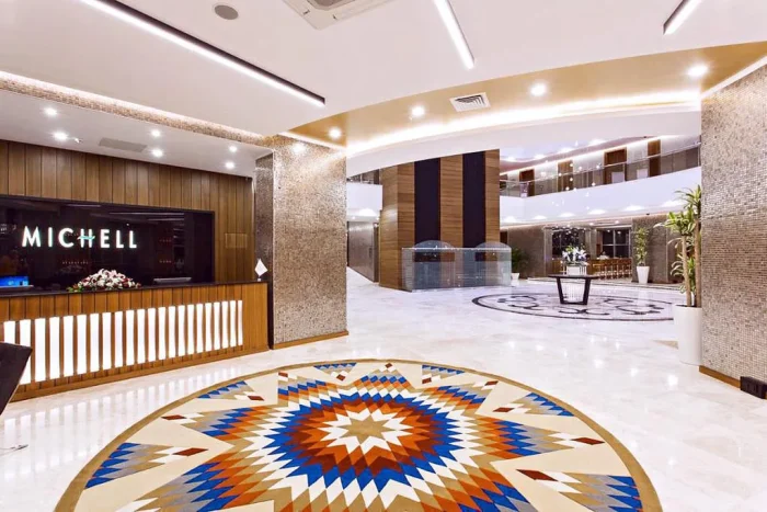 michell-hotel-spa-recepcja-lobby-