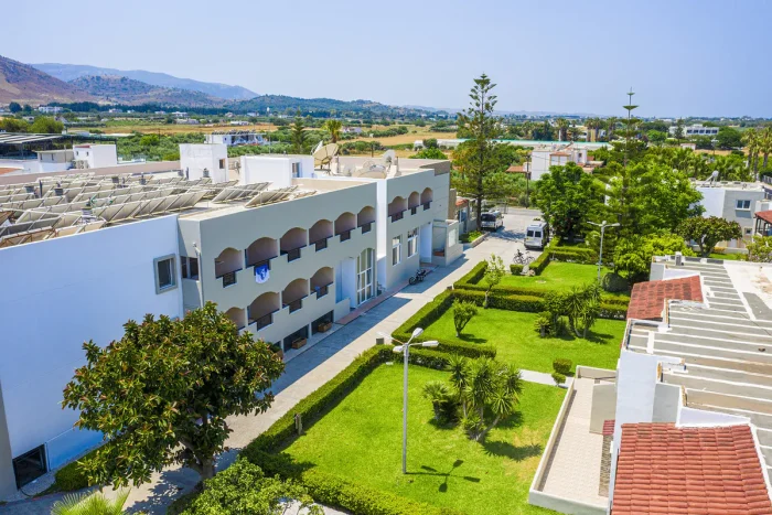 kipriotis-village-resort-obiekt-wakacjepl
