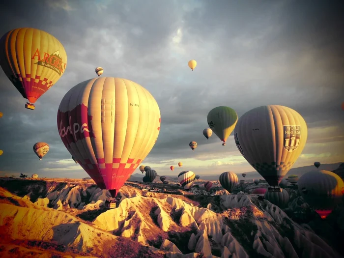 kapadocja-turcja-slynne-balony-i-atrakcje-co-zobaczyc-podczas-wakacji