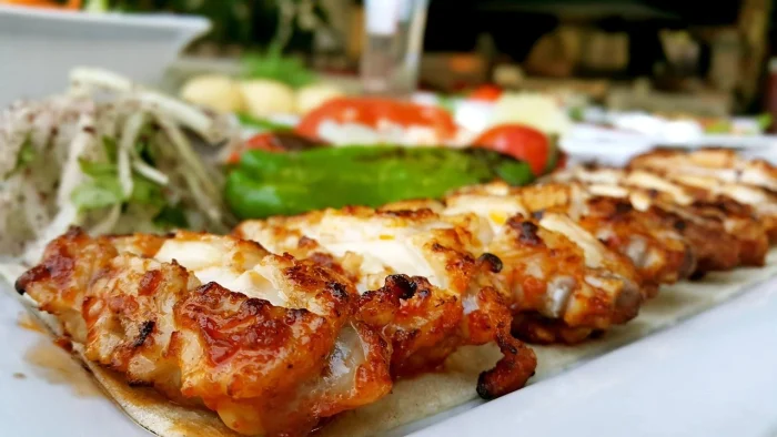 kebab-ile-kosztuje-jedzenie-w-turcji