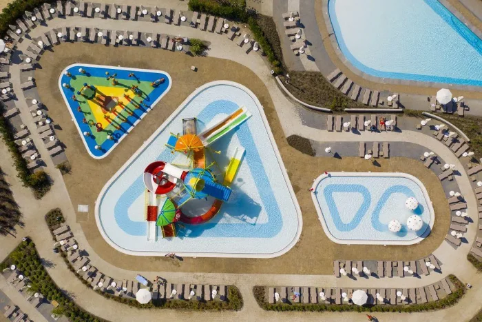 aquapark-w-hotelu-wave-resort-opinie