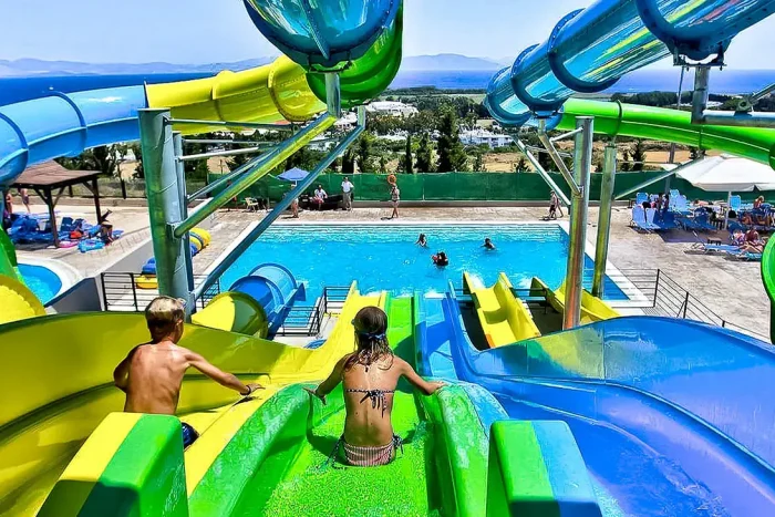 kipriotis-panorama-suites-aquapark