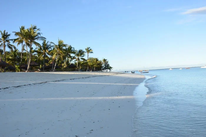 zanzibar-plaża-ocean